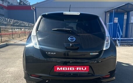 Nissan Leaf I, 2016 год, 850 000 рублей, 6 фотография
