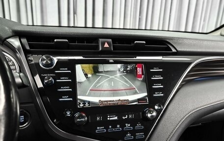 Toyota Camry, 2018 год, 2 289 000 рублей, 15 фотография