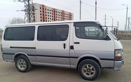 Toyota HiAce H100, 2003 год, 800 000 рублей, 4 фотография
