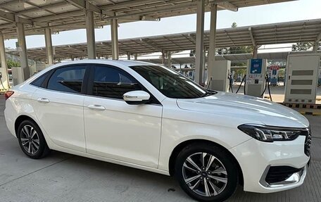 Ford Escort, 2021 год, 1 230 000 рублей, 13 фотография