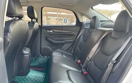 Ford Escort, 2021 год, 1 230 000 рублей, 35 фотография