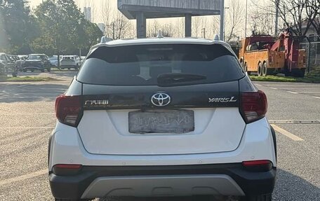 Toyota Yaris XP150 рестайлинг, 2022 год, 1 200 000 рублей, 12 фотография