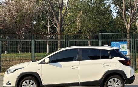 Toyota Yaris XP150 рестайлинг, 2022 год, 1 200 000 рублей, 15 фотография