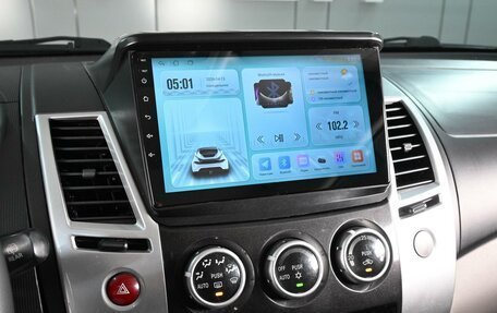 Mitsubishi Pajero Sport II рестайлинг, 2011 год, 1 499 000 рублей, 14 фотография