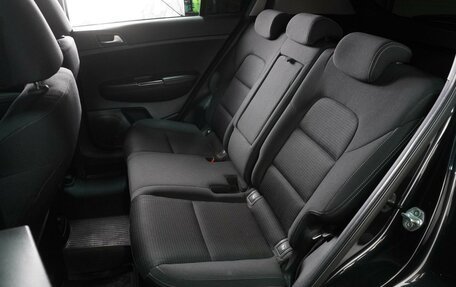 KIA Sportage IV рестайлинг, 2018 год, 2 399 000 рублей, 9 фотография