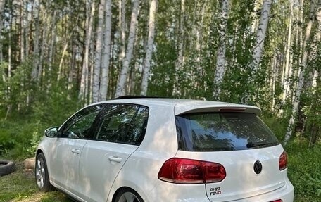 Volkswagen Golf GTI VII, 2010 год, 2 350 000 рублей, 4 фотография