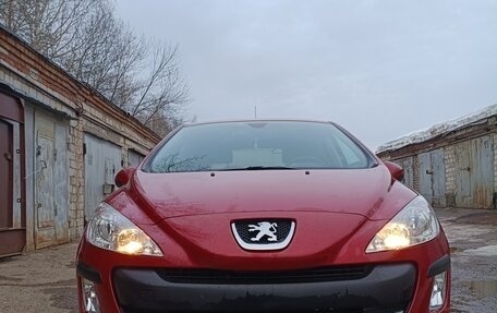 Peugeot 308 II, 2010 год, 450 000 рублей, 2 фотография