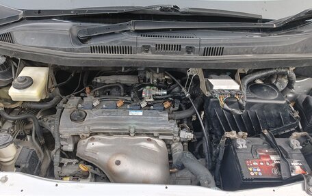 Toyota Voxy II, 2002 год, 950 000 рублей, 9 фотография