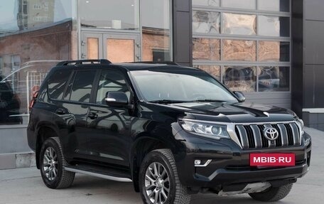 Toyota Land Cruiser Prado 150 рестайлинг 2, 2019 год, 6 930 000 рублей, 3 фотография