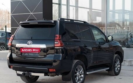 Toyota Land Cruiser Prado 150 рестайлинг 2, 2019 год, 6 930 000 рублей, 5 фотография