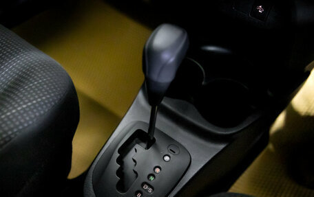 Toyota Vitz, 2019 год, 1 049 000 рублей, 23 фотография