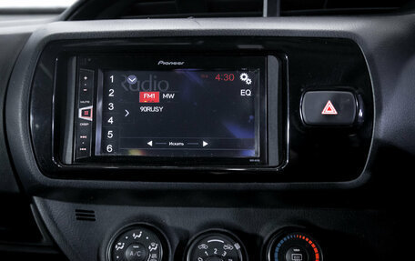 Toyota Vitz, 2019 год, 1 049 000 рублей, 20 фотография