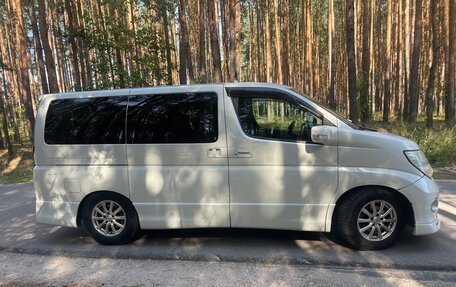 Nissan Elgrand III, 2008 год, 900 000 рублей, 4 фотография