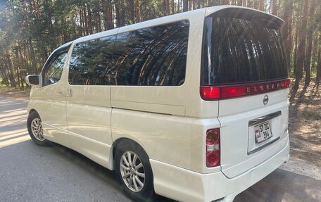 Nissan Elgrand III, 2008 год, 900 000 рублей, 6 фотография