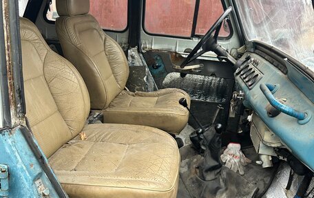 ЛуАЗ 3151, 1995 год, 200 000 рублей, 2 фотография