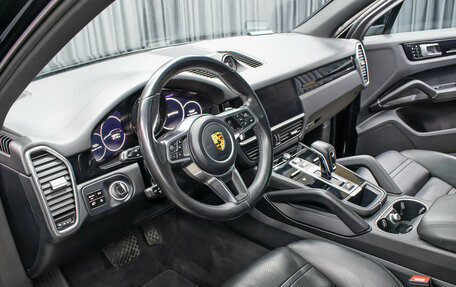 Porsche Cayenne III, 2018 год, 4 930 000 рублей, 16 фотография