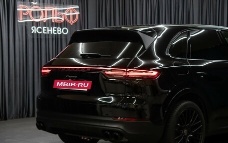 Porsche Cayenne III, 2018 год, 4 930 000 рублей, 25 фотография