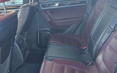 Volkswagen Touareg III, 2016 год, 3 000 000 рублей, 7 фотография