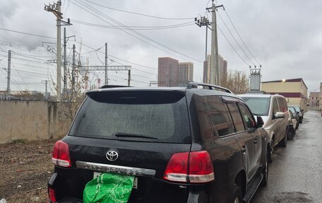 Toyota Land Cruiser 200, 2010 год, 2 800 000 рублей, 16 фотография