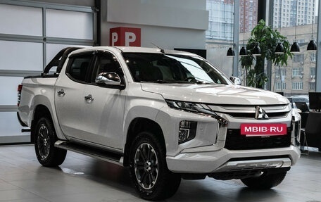 Mitsubishi L200 IV рестайлинг, 2023 год, 4 190 000 рублей, 3 фотография