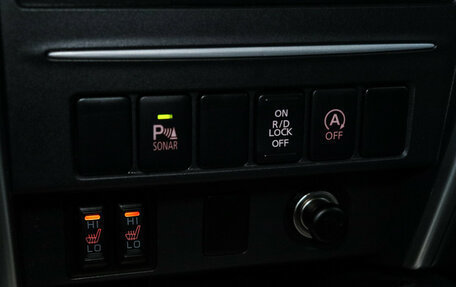 Mitsubishi L200 IV рестайлинг, 2023 год, 4 190 000 рублей, 17 фотография