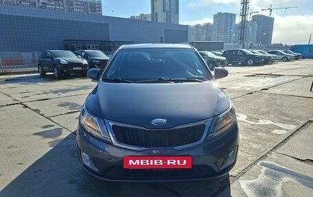 KIA Rio III рестайлинг, 2013 год, 850 000 рублей, 2 фотография