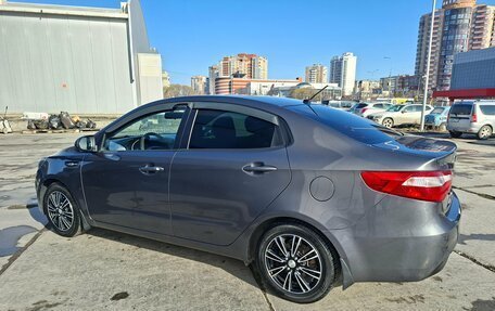 KIA Rio III рестайлинг, 2013 год, 850 000 рублей, 7 фотография