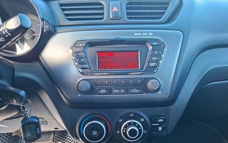 KIA Rio III рестайлинг, 2013 год, 850 000 рублей, 9 фотография