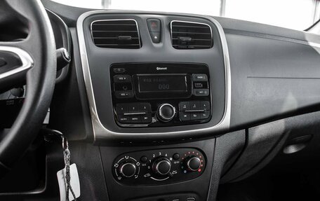 Renault Logan II, 2019 год, 1 150 000 рублей, 17 фотография