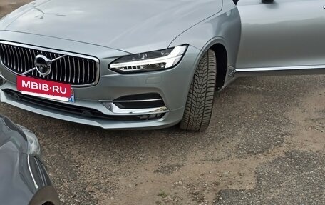 Volvo S90 II рестайлинг, 2018 год, 2 600 000 рублей, 3 фотография