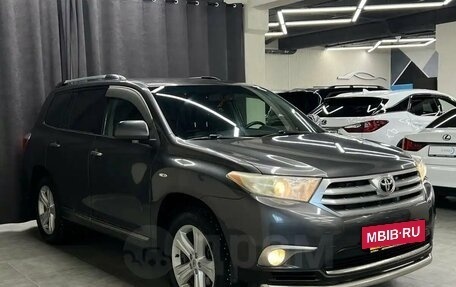Toyota Highlander III, 2011 год, 1 767 000 рублей, 6 фотография