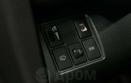 Toyota RAV4, 2011 год, 1 597 000 рублей, 13 фотография