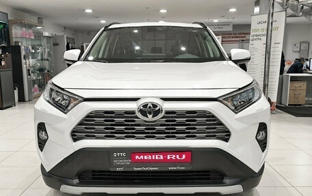Toyota RAV4, 2020 год, 3 499 000 рублей, 4 фотография