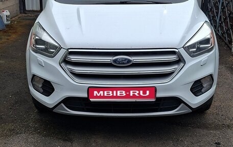 Ford Kuga III, 2016 год, 1 570 000 рублей, 1 фотография