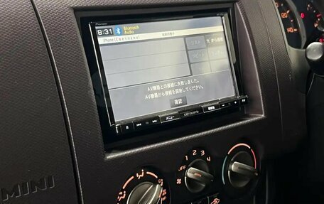 Mitsubishi Pajero Mini II, 2011 год, 797 000 рублей, 13 фотография