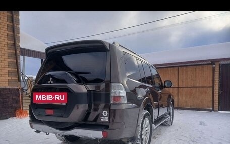 Mitsubishi Pajero IV, 2017 год, 3 200 000 рублей, 3 фотография
