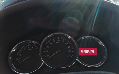 Renault Logan II, 2015 год, 585 000 рублей, 9 фотография