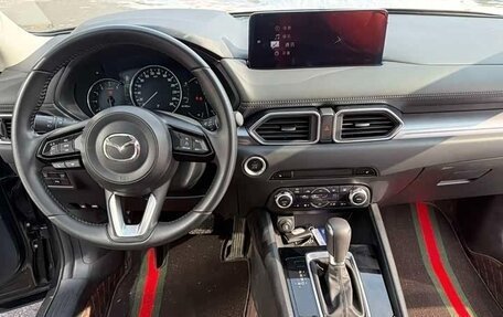 Mazda CX-5 II, 2025 год, 2 800 000 рублей, 10 фотография