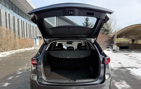 Mazda CX-5 II, 2025 год, 2 800 000 рублей, 18 фотография