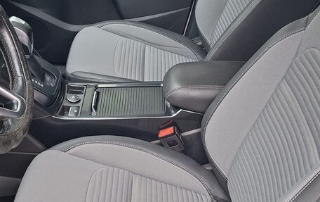 Ford Kuga III, 2016 год, 1 570 000 рублей, 10 фотография