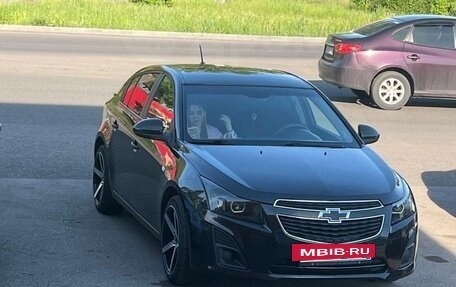 Chevrolet Cruze II, 2012 год, 690 000 рублей, 2 фотография