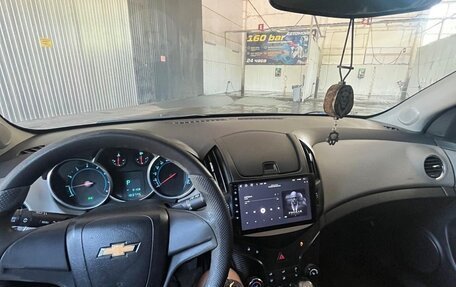 Chevrolet Cruze II, 2012 год, 690 000 рублей, 9 фотография