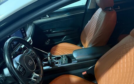 KIA K5, 2021 год, 1 700 000 рублей, 10 фотография