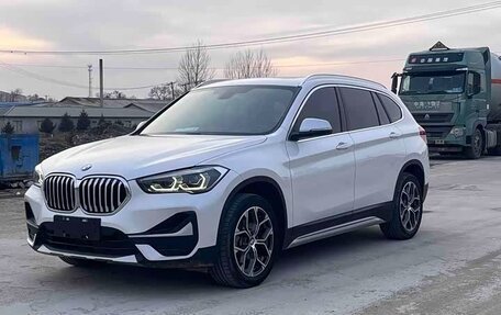 BMW X1, 2022 год, 2 300 000 рублей, 1 фотография