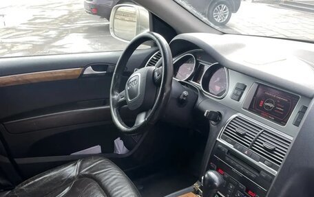Audi Q7, 2006 год, 1 350 000 рублей, 13 фотография