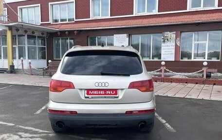 Audi Q7, 2006 год, 1 350 000 рублей, 22 фотография