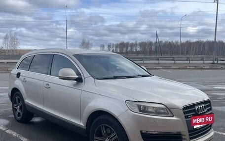 Audi Q7, 2006 год, 1 350 000 рублей, 25 фотография