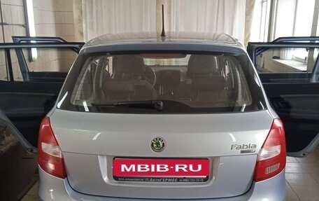 Skoda Fabia II, 2010 год, 500 000 рублей, 6 фотография