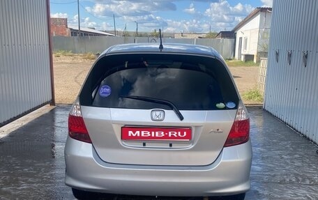 Honda Fit III, 2007 год, 530 000 рублей, 1 фотография