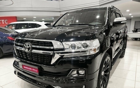 Toyota Land Cruiser 200, 2017 год, 6 050 000 рублей, 1 фотография